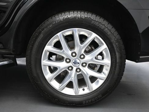 Certified 2021 Ford Expedition XLT RWD image 26