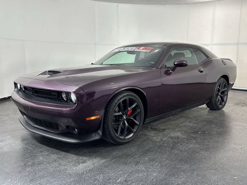 Used 2020 Dodge Challenger GT w/ Plus Package image 6