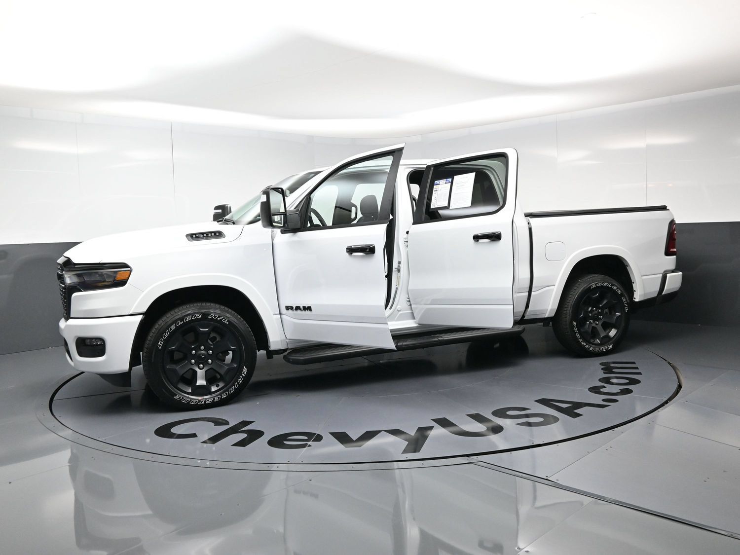 Used 2025 RAM 1500 Big Horn AWD/4WD image 21