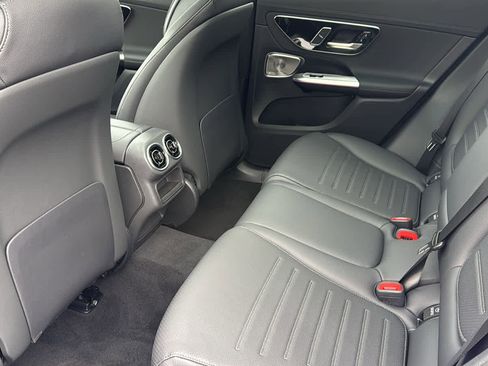 New 2026 Mercedes-Benz GLC 350e 4MATIC image 30