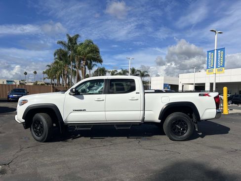 Used 2023 Toyota Tacoma SR5 image 2