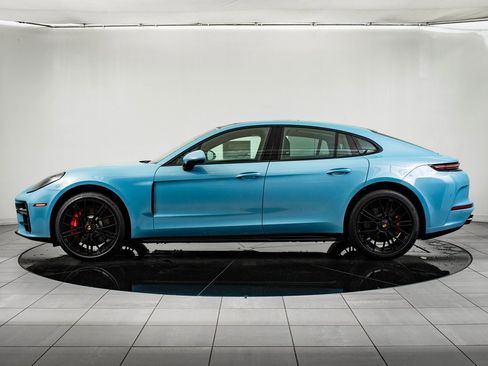 New 2026 Porsche Panamera GTS image 2