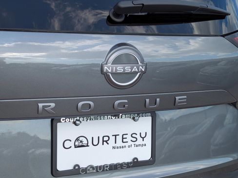 New 2026 Nissan Rogue SV FWD image 37