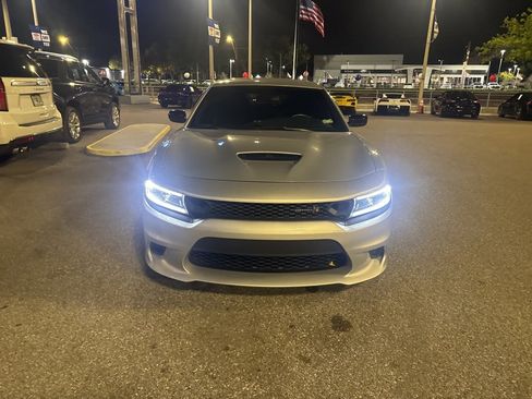 Used 2023 Dodge Charger Scat Pack w/ Navigation & Travel Group image 2