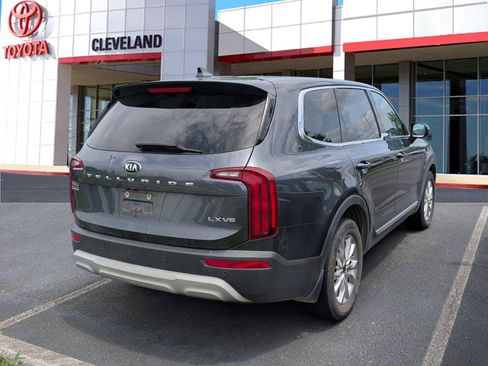 Used 2020 Kia Telluride LX FWD image 7