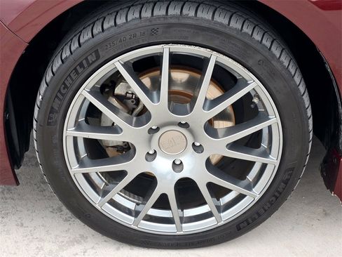 Used 2015 Toyota Avalon Limited image 5