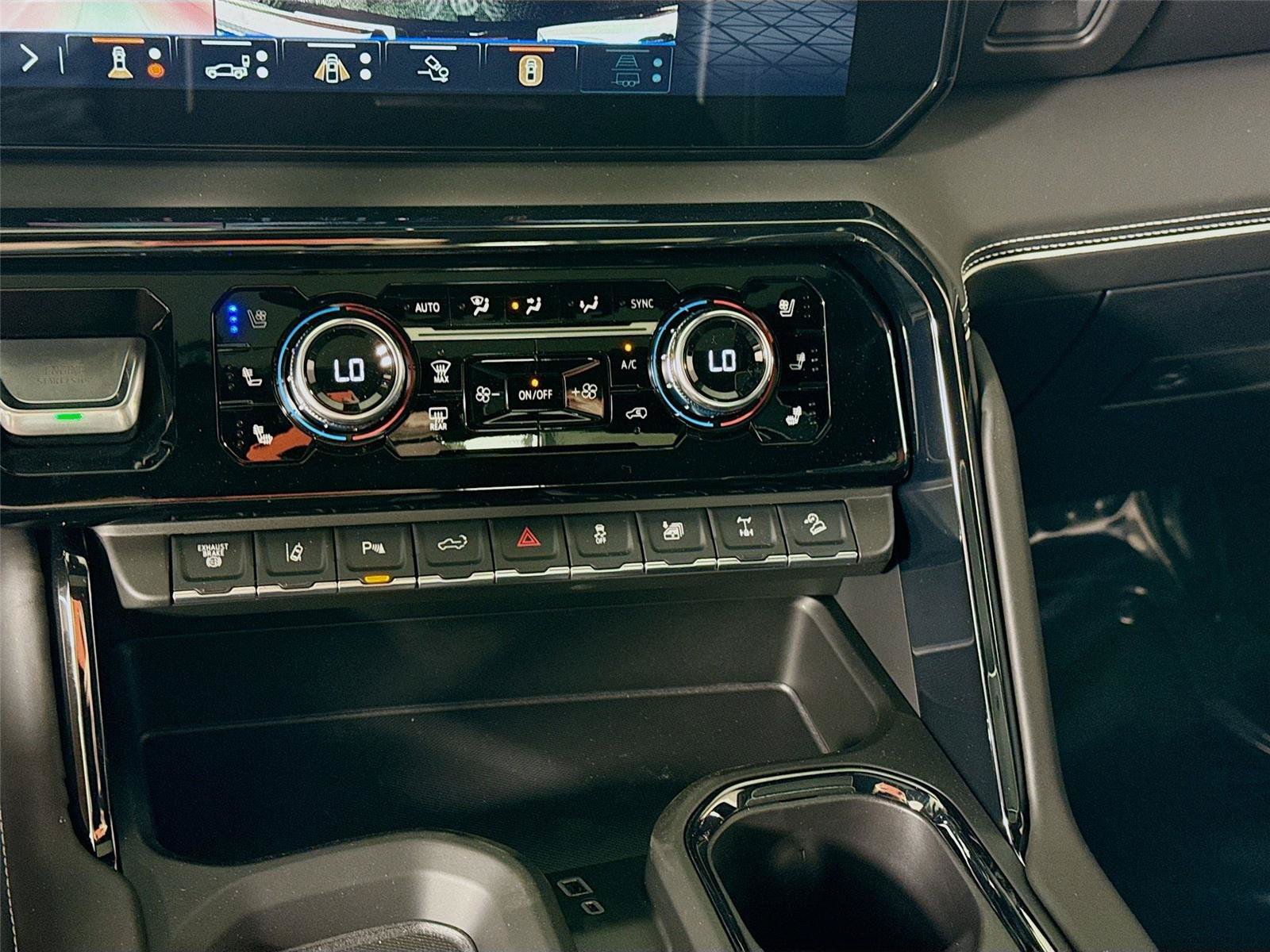 New 2026 GMC Sierra 2500 AT4X AWD/4WD image 10