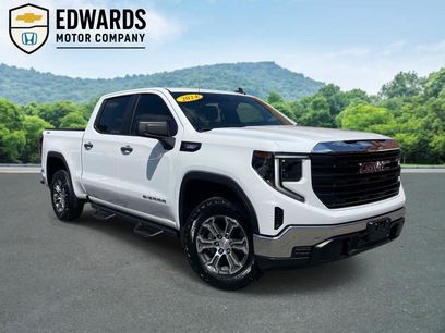 Used 2024 GMC Sierra 1500 Pro w/ X31 Off-Road Package