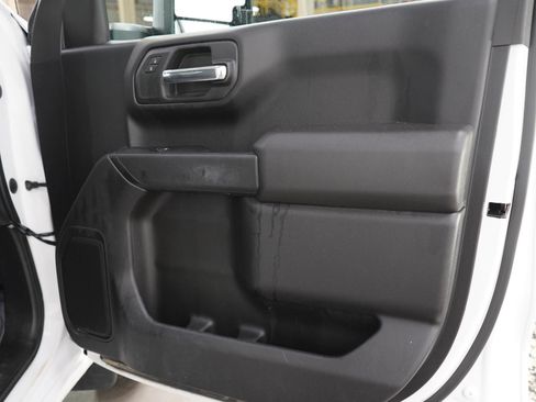 Used 2023 Chevrolet Silverado 1500 W/T w/ WT Value Package AWD/4WD image 9