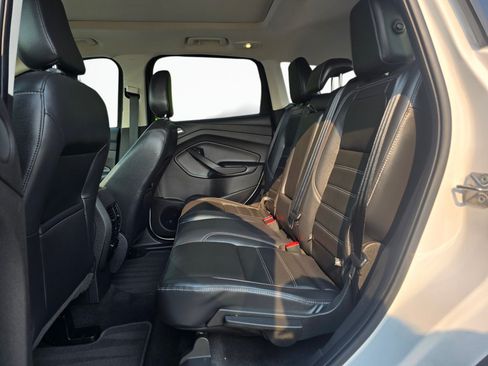 Used 2018 Ford Escape Titanium AWD/4WD image 18