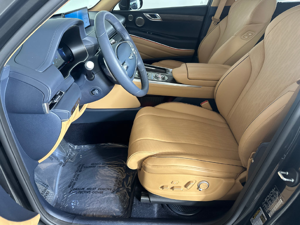Used 2024 Genesis GV80 2.5T w/ Prestige Package AWD/4WD image 9