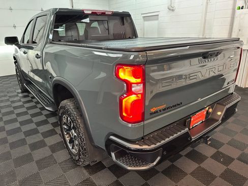 Used 2025 Chevrolet Silverado 1500 ZR2 w/ Technology Package AWD/4WD image 7