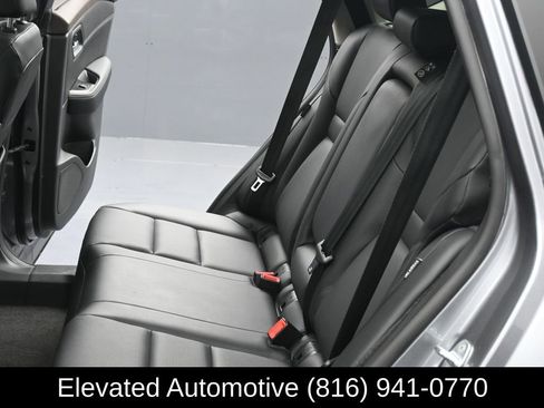 Used 2023 Nissan Rogue SV w/ SV Premium Package image 18