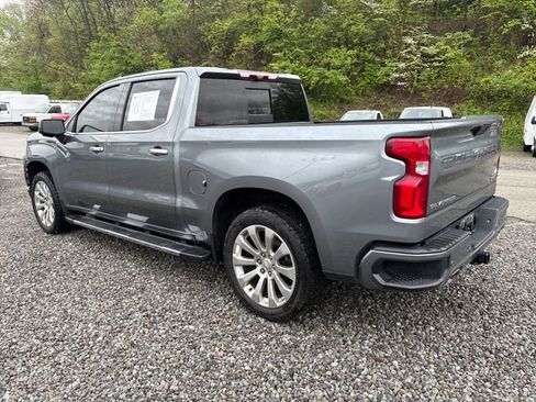 Used 2020 Chevrolet Silverado 1500 High Country w/ Technology Package AWD/4WD image 3