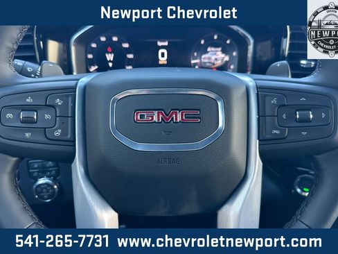 New 2026 GMC Sierra 1500 Elevation w/ Elevation Premium Package image 24