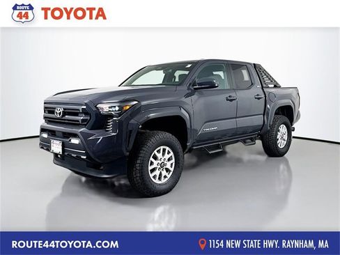 Certified 2024 Toyota Tacoma SR5 image 1