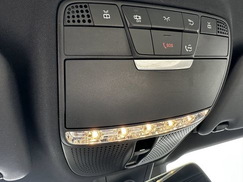Certified 2022 Mercedes-Benz E 350 4MATIC Sedan image 32