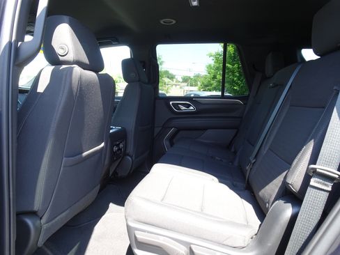 Used 2023 Chevrolet Tahoe LS AWD/4WD image 11