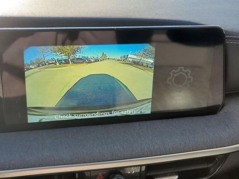 Certified 2025 Nissan Kicks SV image 28