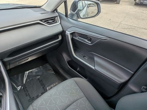 Used 2024 Toyota RAV4 XLE FWD image 18