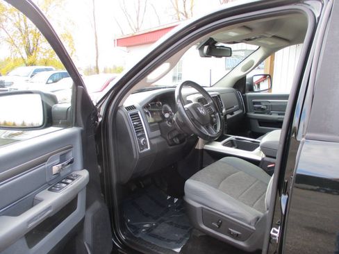 Used 2016 RAM 1500 Big Horn AWD/4WD image 16