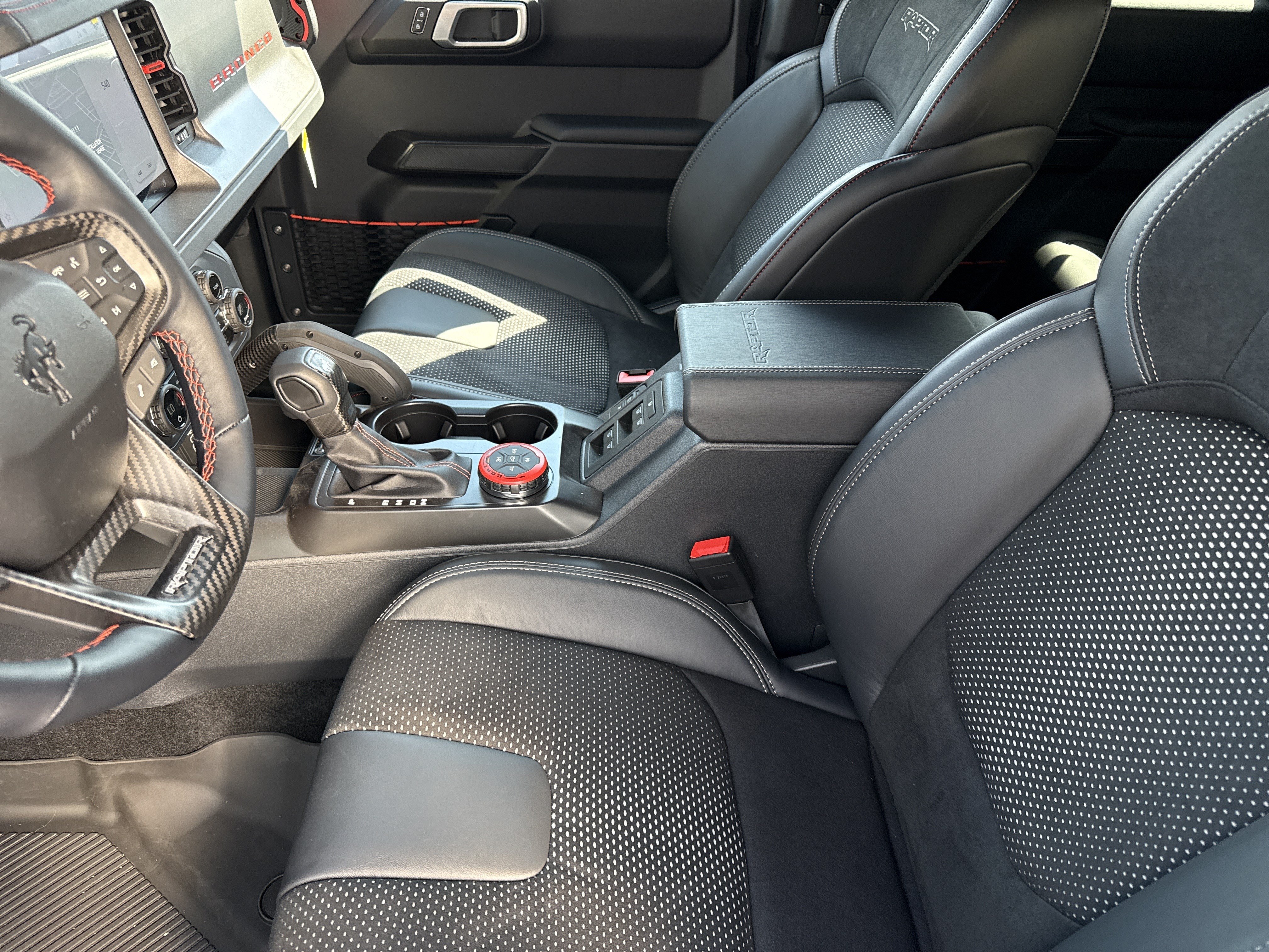 New 2026 Ford Bronco Raptor w/ Interior Carbon Fiber Pack AWD/4WD image 12
