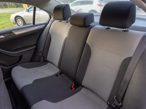 Used 2017 Volkswagen Jetta S FWD image 7