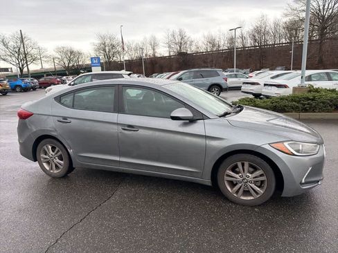 Used 2018 Hyundai Elantra Value Edition image 20
