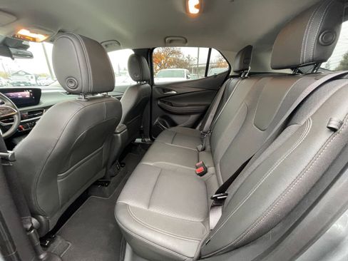 Used 2025 Buick Encore GX Preferred image 25