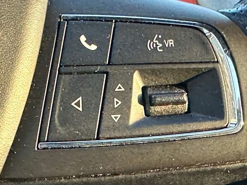 Used 2017 Maserati Levante w/ Sport Package image 19