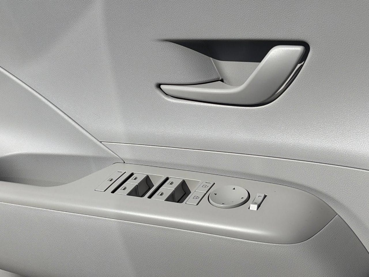 Certified 2024 Hyundai Kona SE AWD/4WD image 20