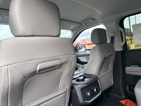 New 2026 Ford Expedition Active image 30