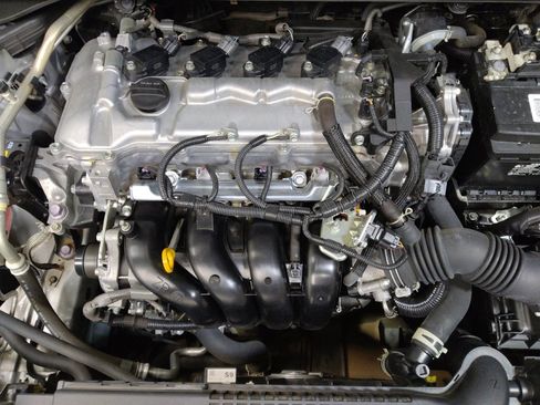 Used 2022 Toyota Corolla LE image 30