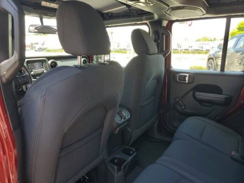 Used 2021 Jeep Wrangler Unlimited Sport AWD/4WD image 17