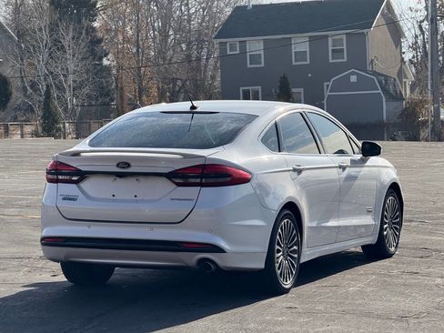 Used 2018 Ford Fusion Energi Titanium image 4