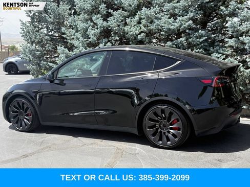 Used 2023 Tesla Model Y Performance AWD/4WD image 5