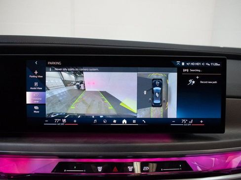 Certified 2023 BMW 760i xDrive AWD/4WD image 16
