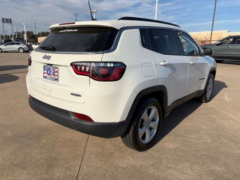 Used 2021 Jeep Compass Latitude image 6
