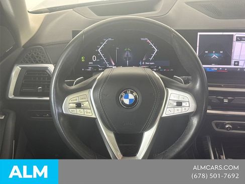 Used 2024 BMW X7 xDrive40i AWD/4WD image 29