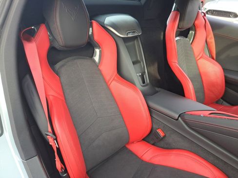 Used 2023 Chevrolet Corvette Z06 image 14