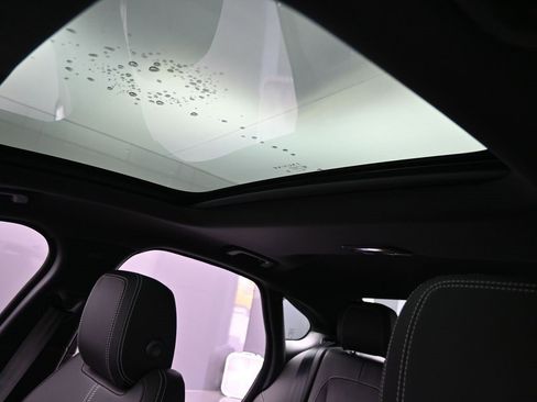 New 2024 Jaguar XF R-Dynamic SE image 27