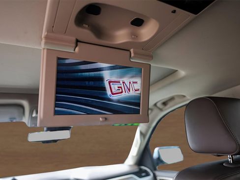 Used 2018 GMC Yukon Denali w/ Denali Ultimate Package image 27