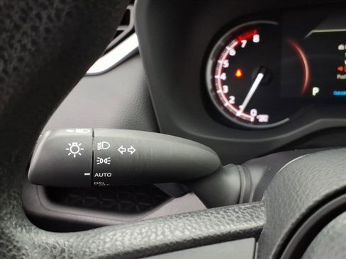 Used 2024 Toyota RAV4 XLE image 31