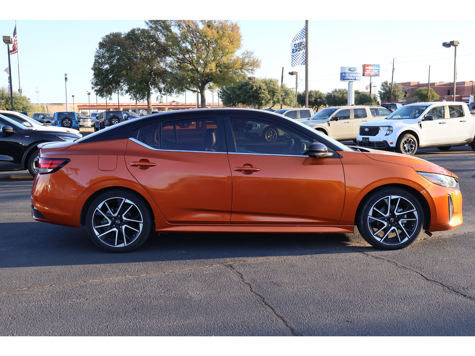 Used 2024 Nissan Sentra SR w/ SR Premium Package FWD image 11