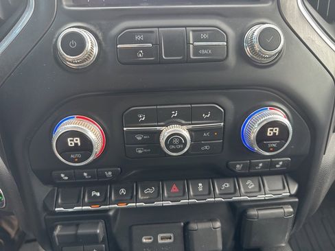 Used 2019 GMC Sierra 1500 AT4 w/ Driver Alert Package I image 23