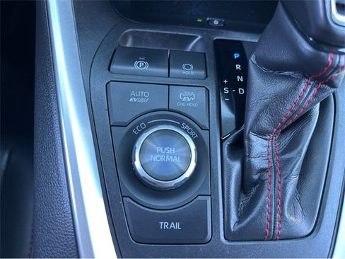 Used 2024 Toyota RAV4 XSE image 32