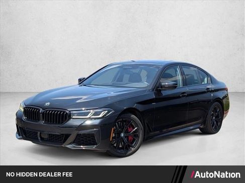 Used 2023 BMW M550i xDrive AWD/4WD image 1