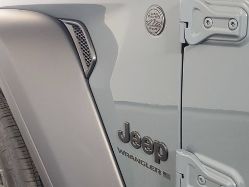 New 2026 Jeep Wrangler Sport AWD/4WD image 8