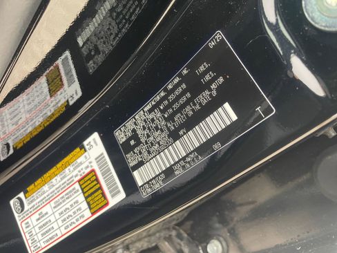 Used 2025 Toyota Grand Highlander FWD image 29