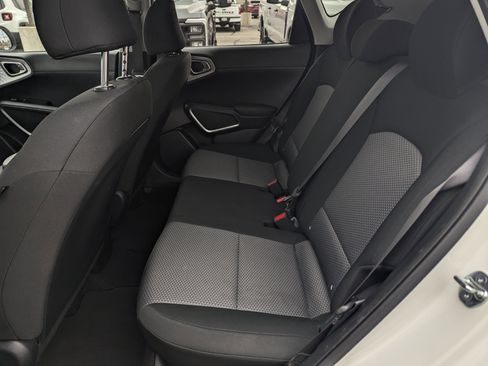 Used 2023 Kia Soul LX w/ Option Group 015 image 7